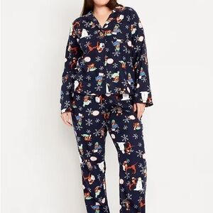 Old Navy Festive Flannel Pajama Set